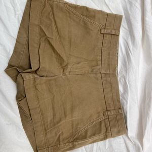 JCrew womens khaki shorts. Size 00. Never worn